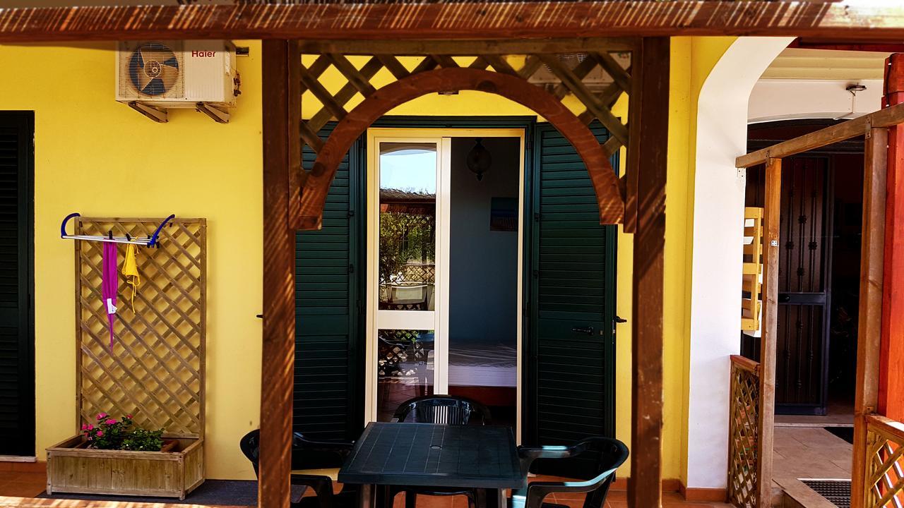 Bonjour Acomodação com café da manhã Morciano di Leuca Exterior foto